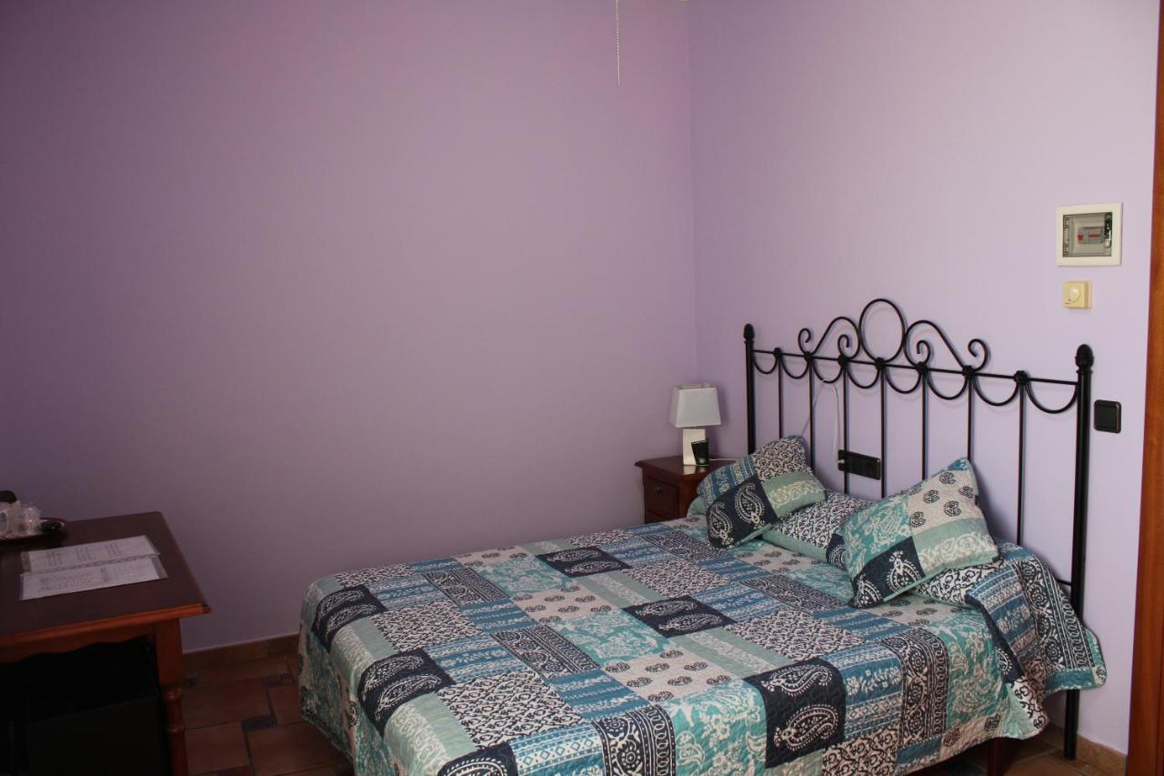 Hostal La Savina Cervera  Dış mekan fotoğraf
