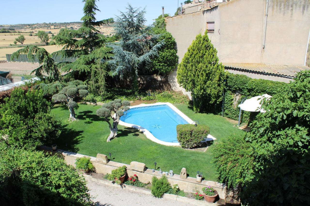 Hostal La Savina Cervera  Dış mekan fotoğraf
