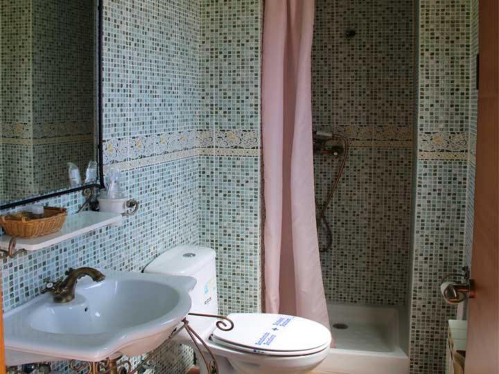 Hostal La Savina Cervera  Dış mekan fotoğraf